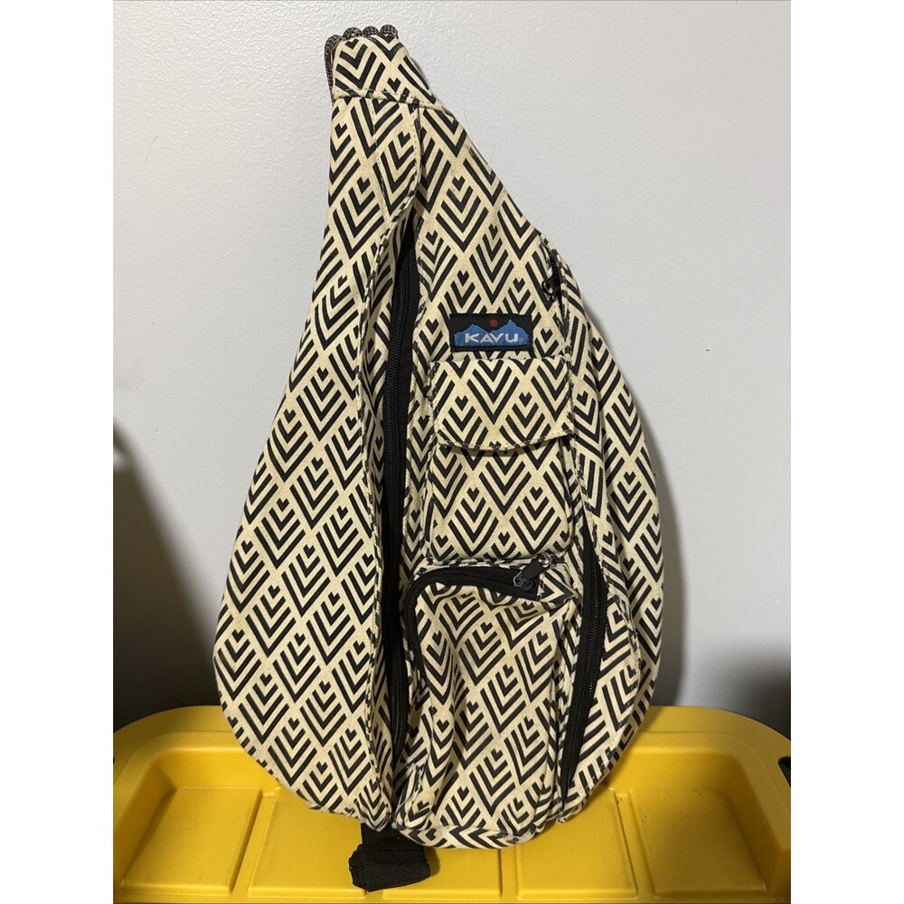 Kavu rope sling bag